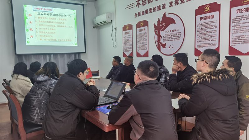 线上与线下：不同学习模式的成本构成