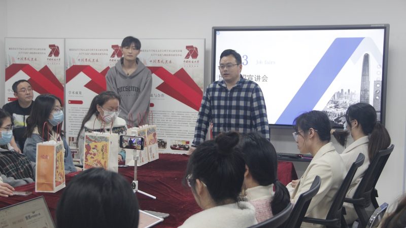 选择手工焊还是氩弧焊，关键在于以下几个因素：